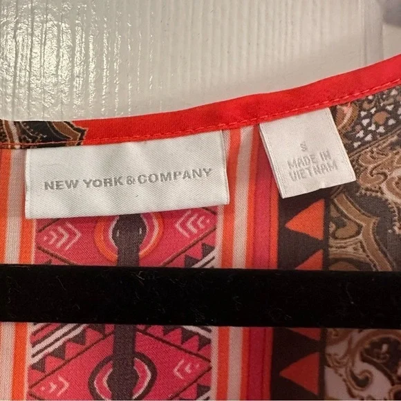 New York & Company Cold Shoulder 70’s Throwback Orange Top Bell Sleeves Womens S - Picture 3 of 5